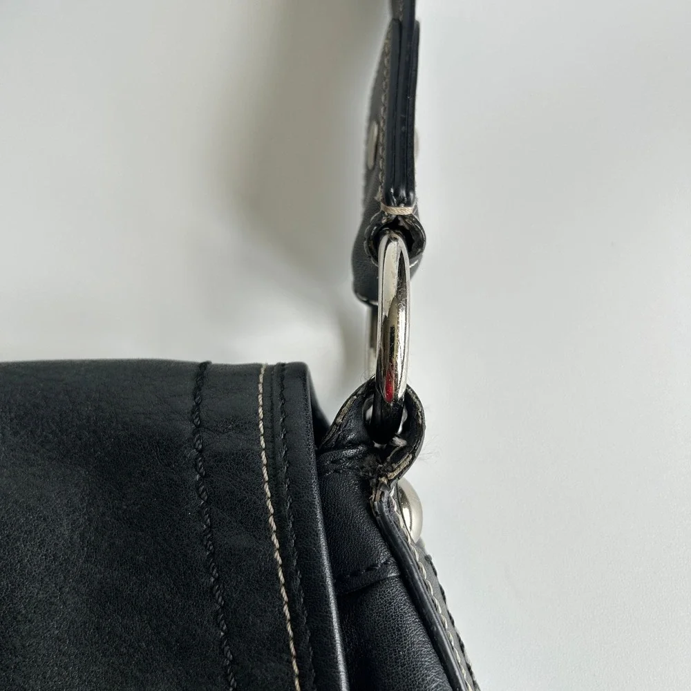 Coach Soho Pleated Flap Black Pebbled Leather Shoulder‎ Bag Good